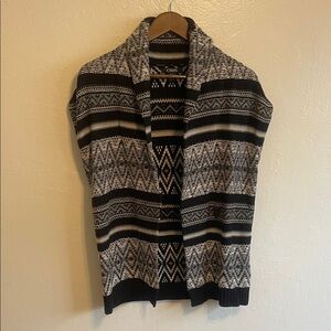 Chaps Black and White Knit Sweater